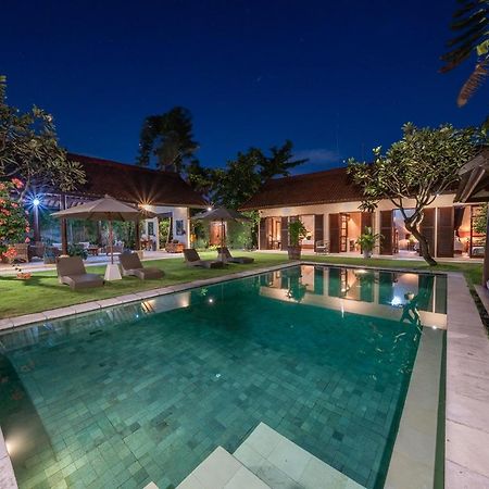 Rumi Villas Seminyak Dış mekan fotoğraf